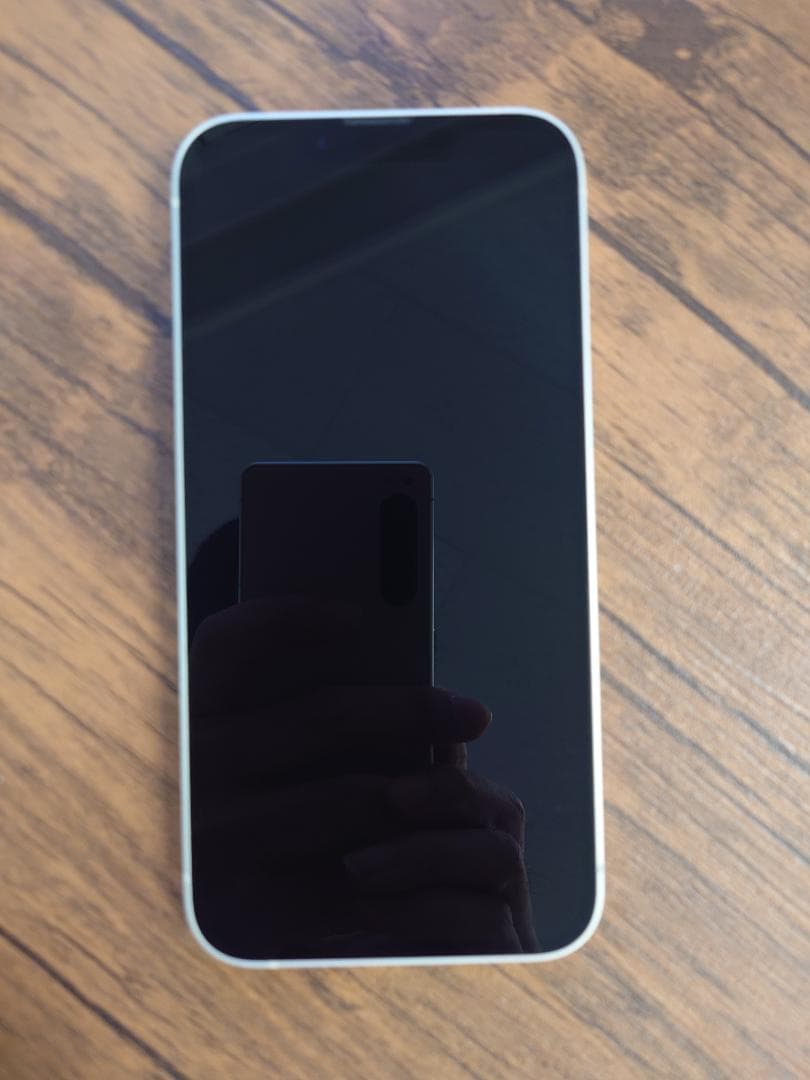 Apple iPhone 13 128GBバッテリー最大容量87％ simフリー