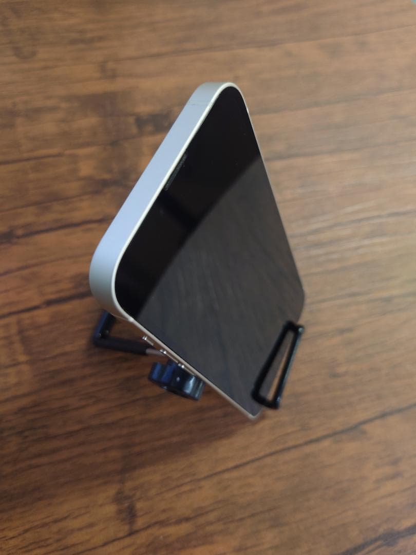 Apple iPhone 13 128GBバッテリー最大容量87％ simフリー