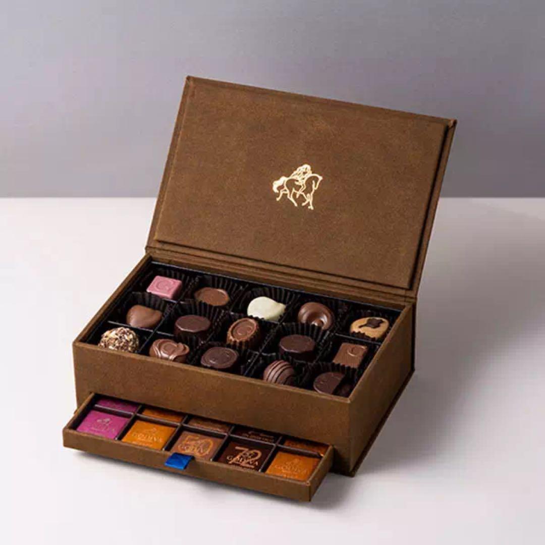 GODIVA チョコレート詰め合わせ