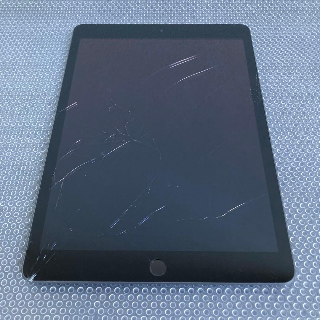3885【早い者勝ち】電池最良好☆iPad8 第8世代 32GB SIMフリー☆