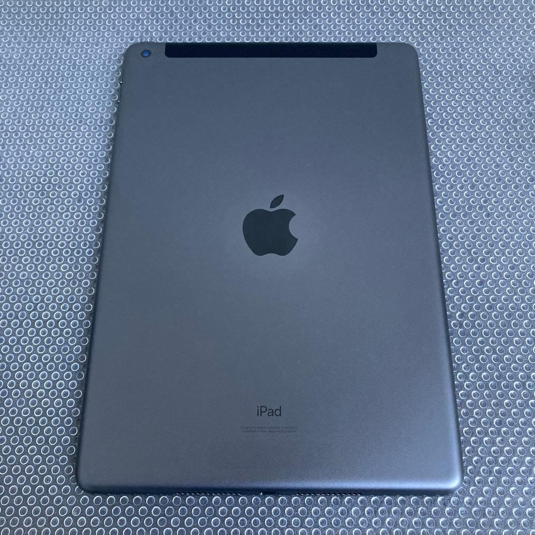 3885【早い者勝ち】電池最良好☆iPad8 第8世代 32GB SIMフリー☆
