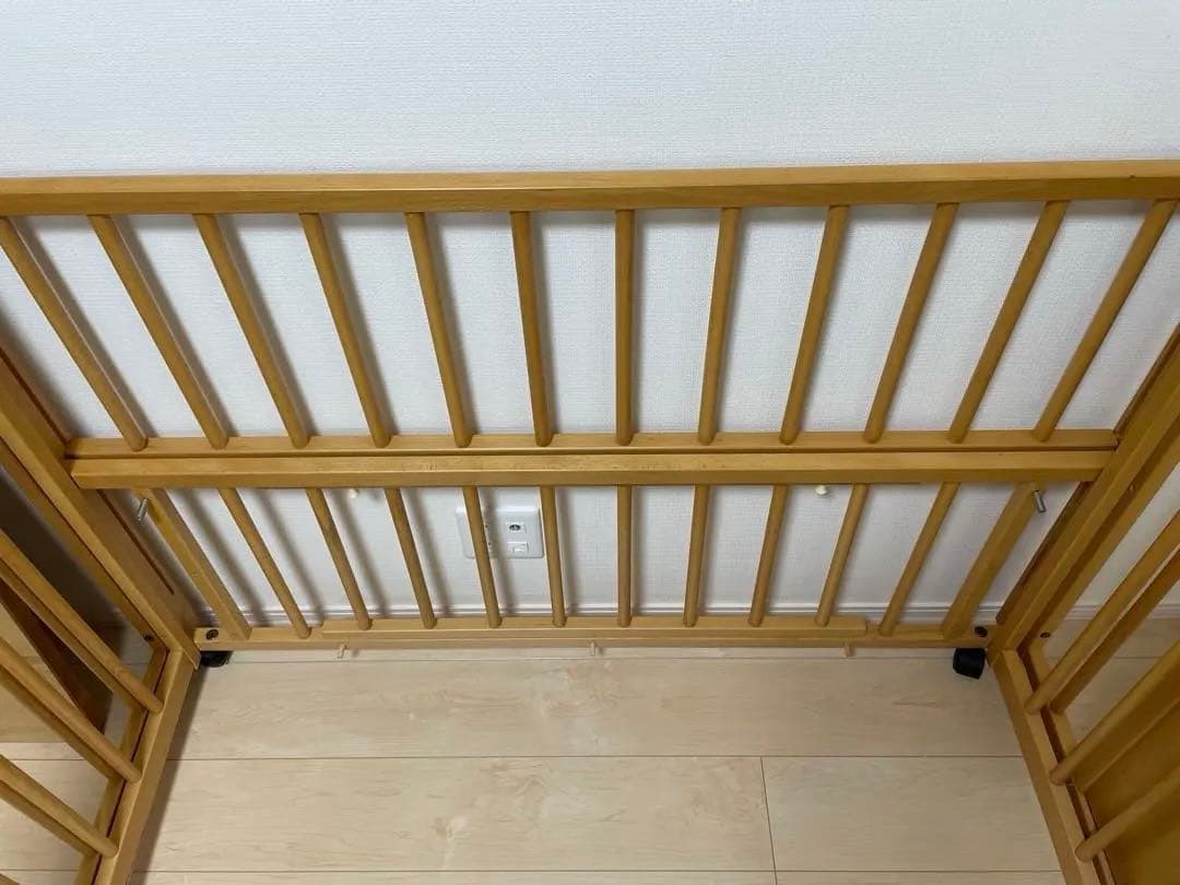 【送料込み】サワベビー　国産ベビーベッド（サークル変更可能）