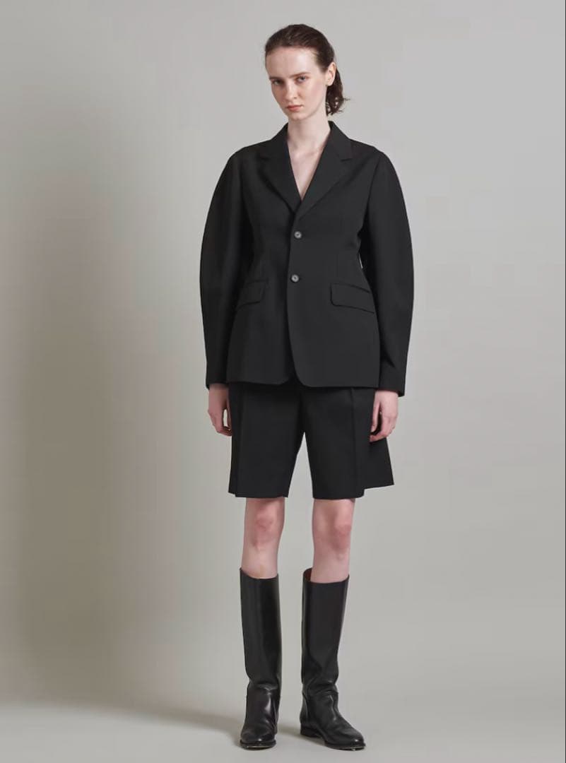 LOEFF（ロエフ）ウールギャバ カーブ ジャケット