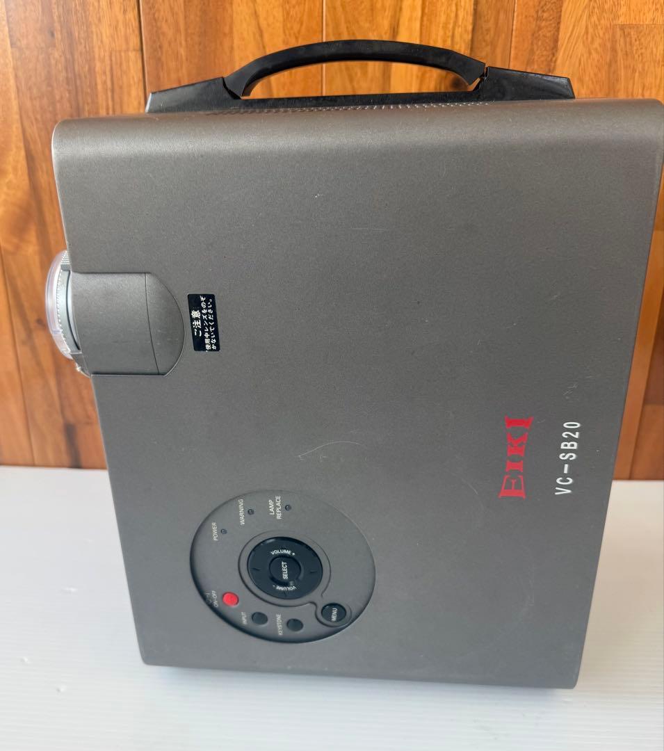 EIKI VC-SB20プロジェクター(a28)