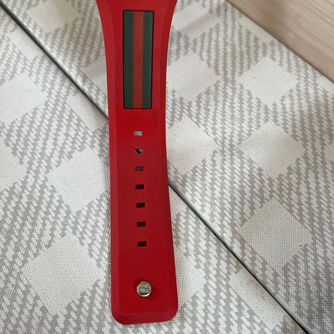 GUCCI グッチ　sync archive Watch rubber レッド