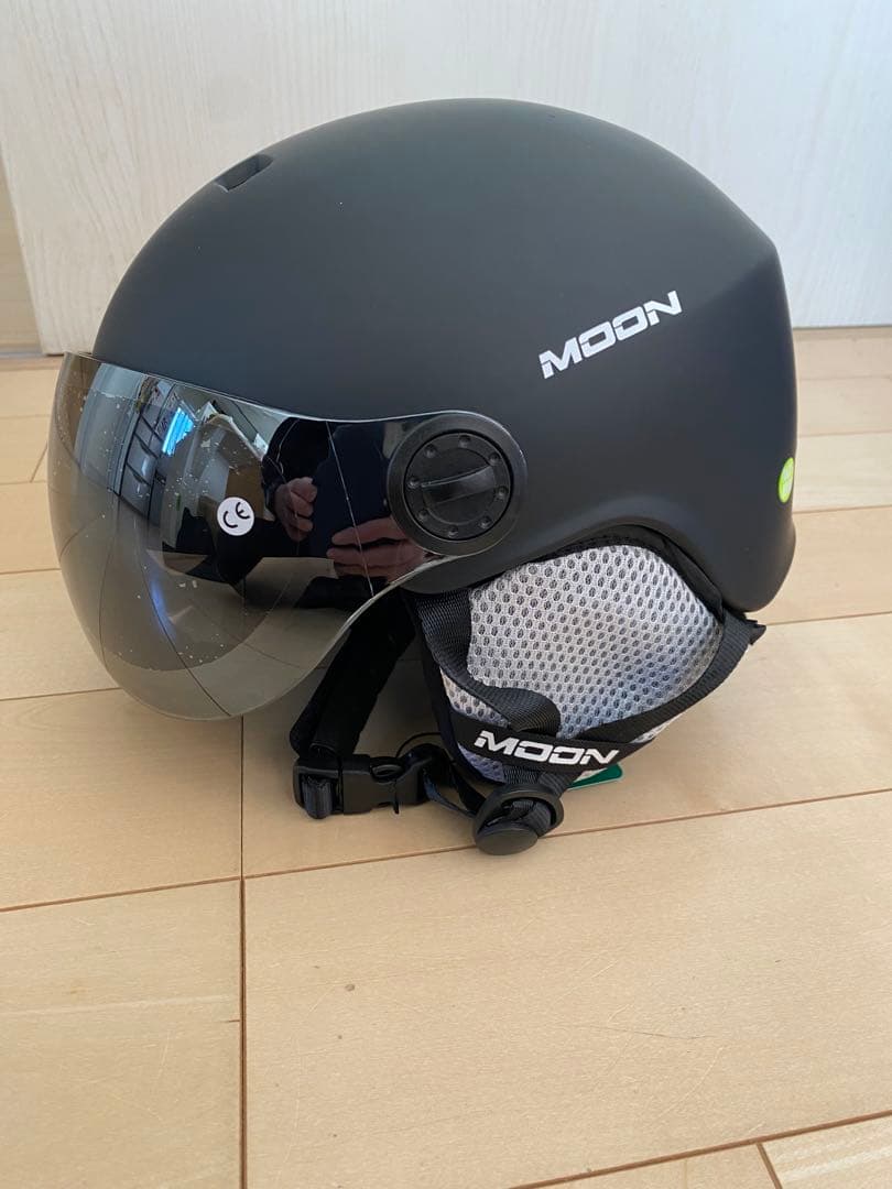 MOON スキー　スノーボード　ヘルメット ブラック XL ゴーグル付き