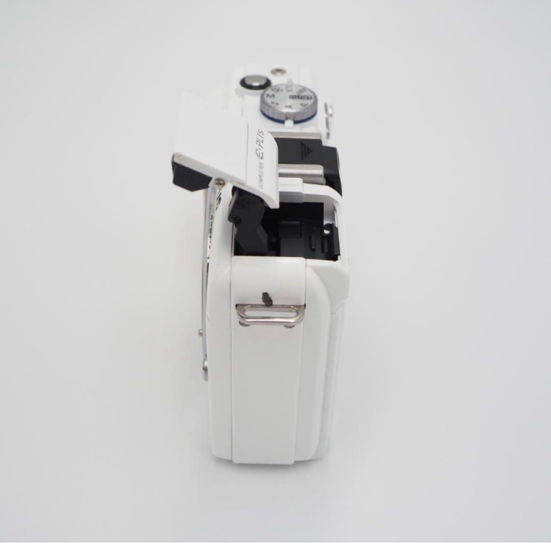 ミラーレス一眼カメラ Olympus Pen E-PL1S レンズ付き 動作良好