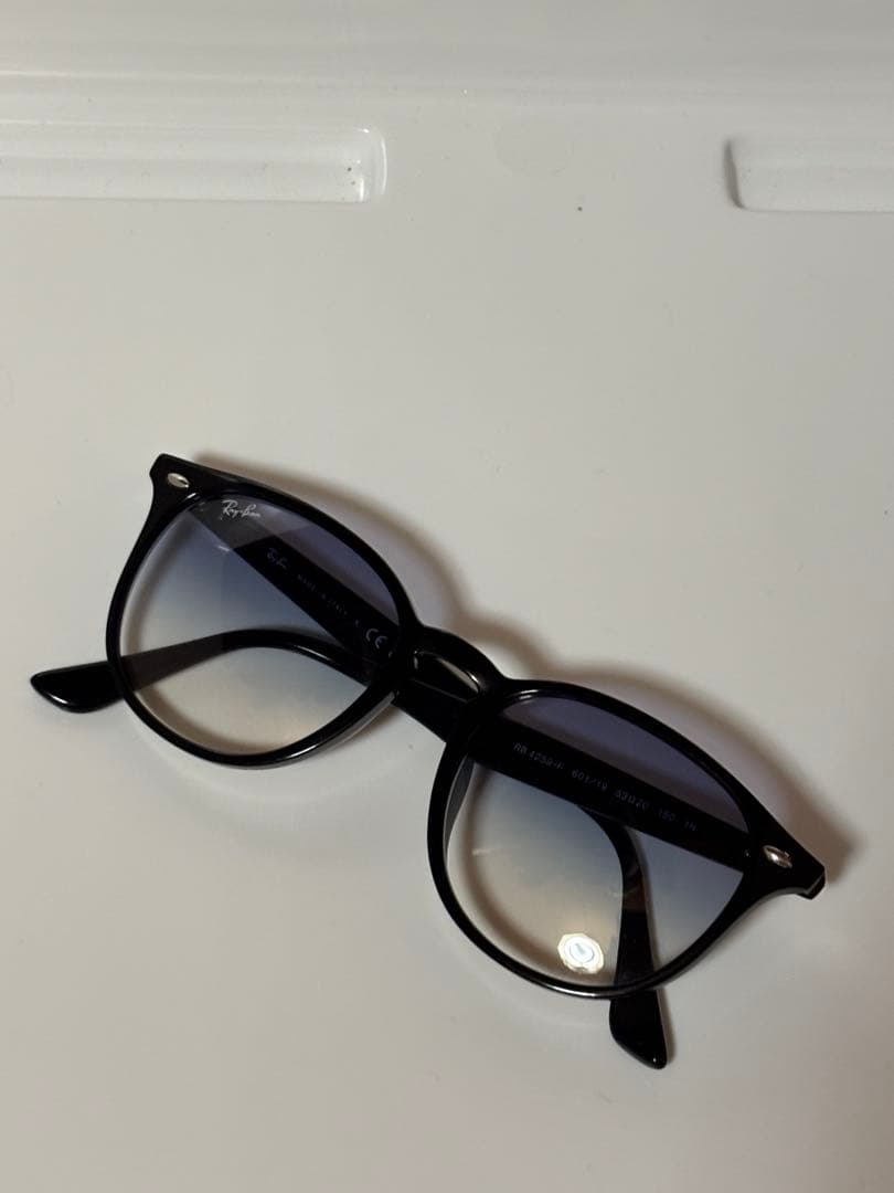 ★極美品★RB4259-F 601/19★啓之輔さんモデル★レイバン★