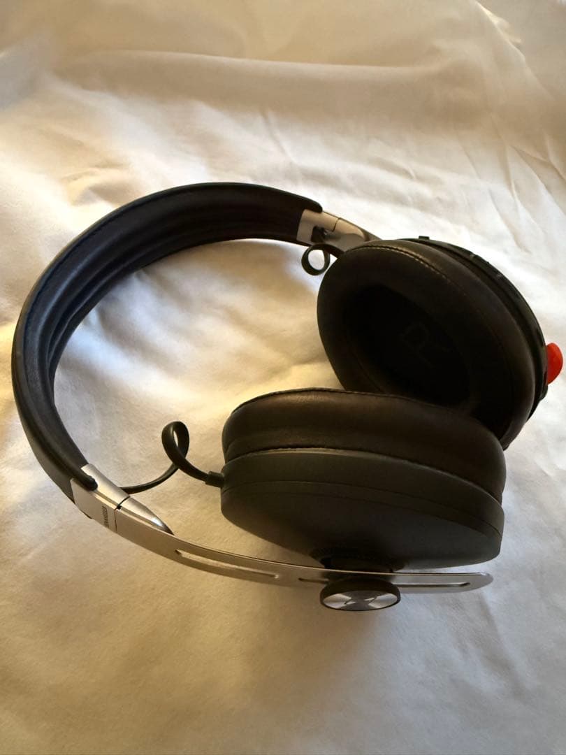 Sennheiser Momentum Wireless ヘッドホン