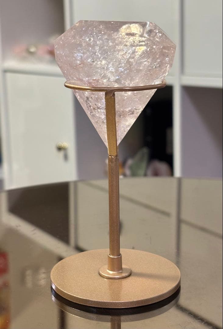レア　高品質　ピンククォーツ　ピンクアゼツライトBIGダイヤモンド　スタンド付き
