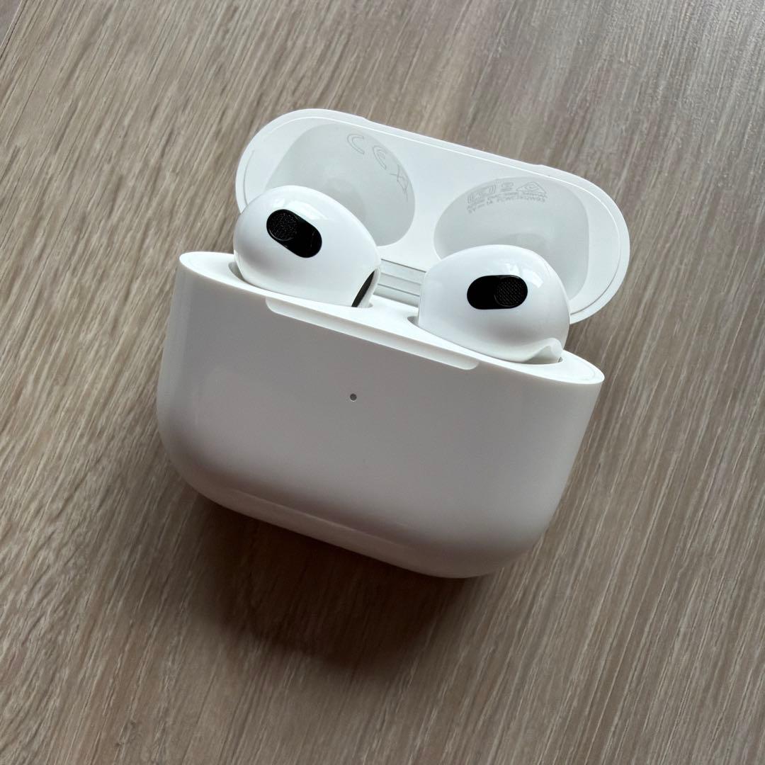 【専用】Apple AirPods 第3世代/動作確認済み