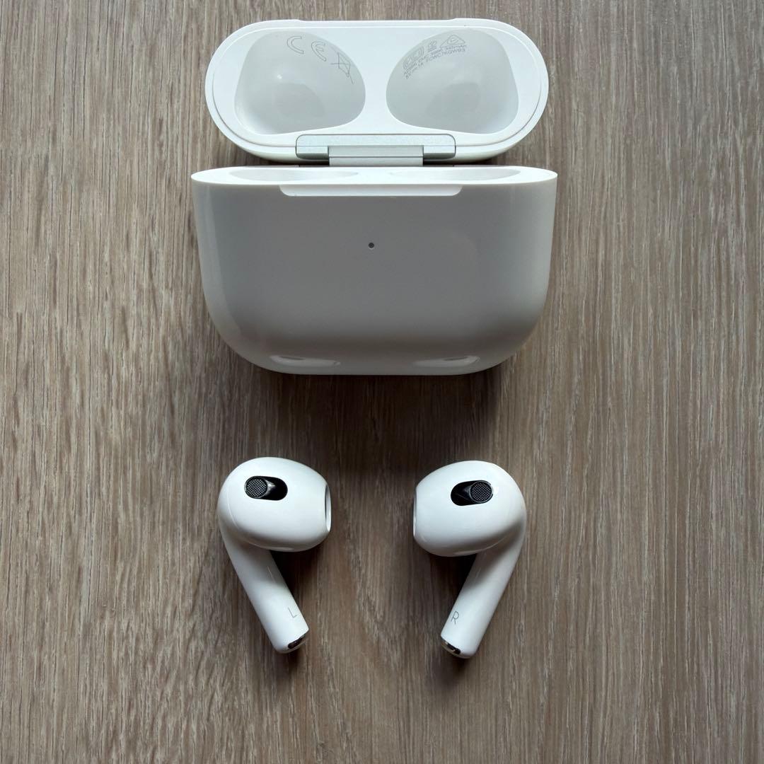 【専用】Apple AirPods 第3世代/動作確認済み