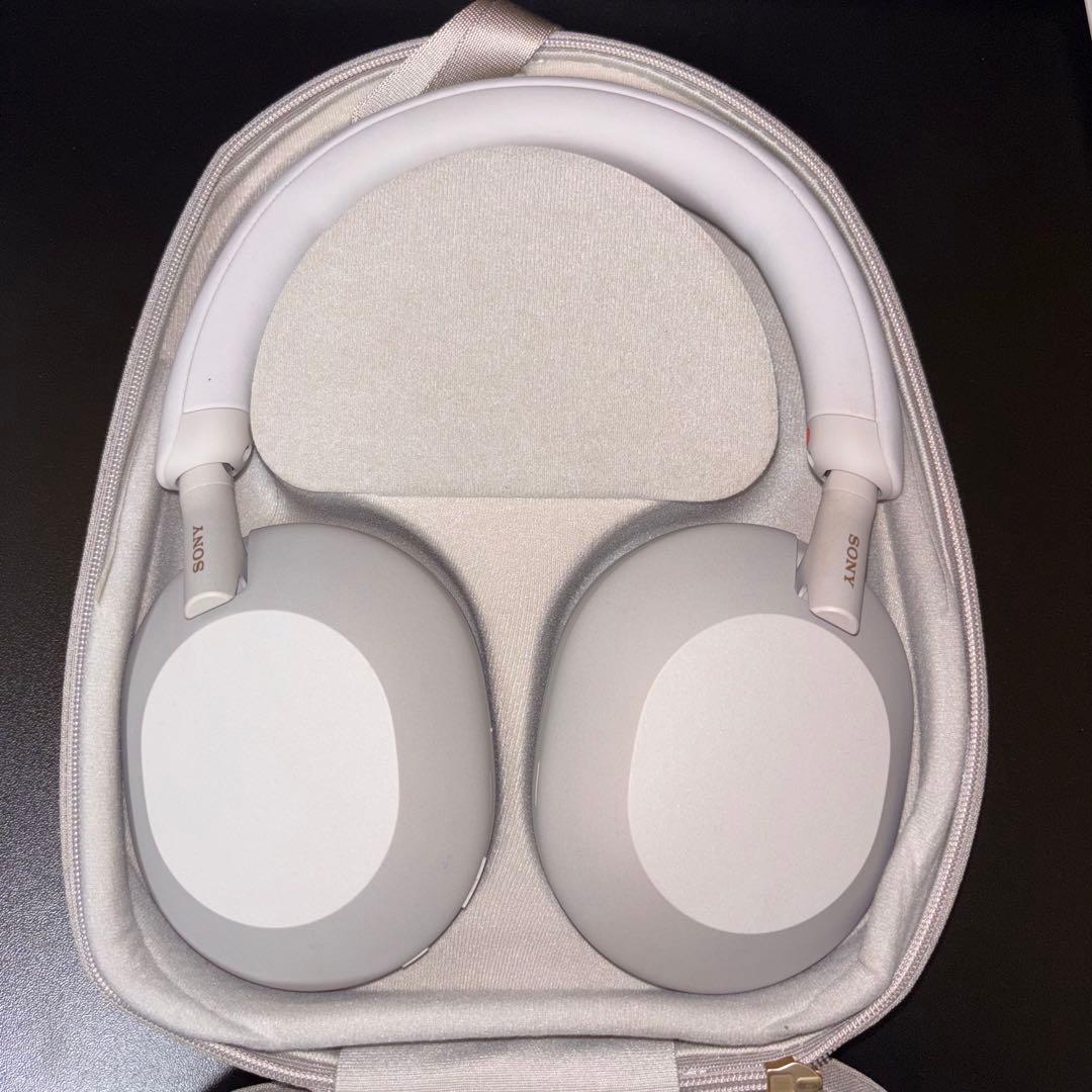 SONY WH-1000XM5 / プラチナシルバー