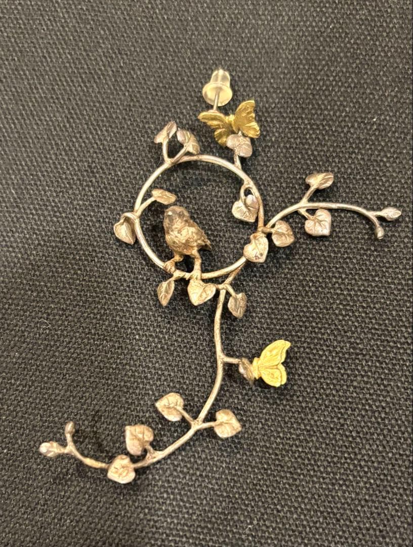 【匿名配送】DECOvienya デコヴィーニャ ピアス スズメ 植物