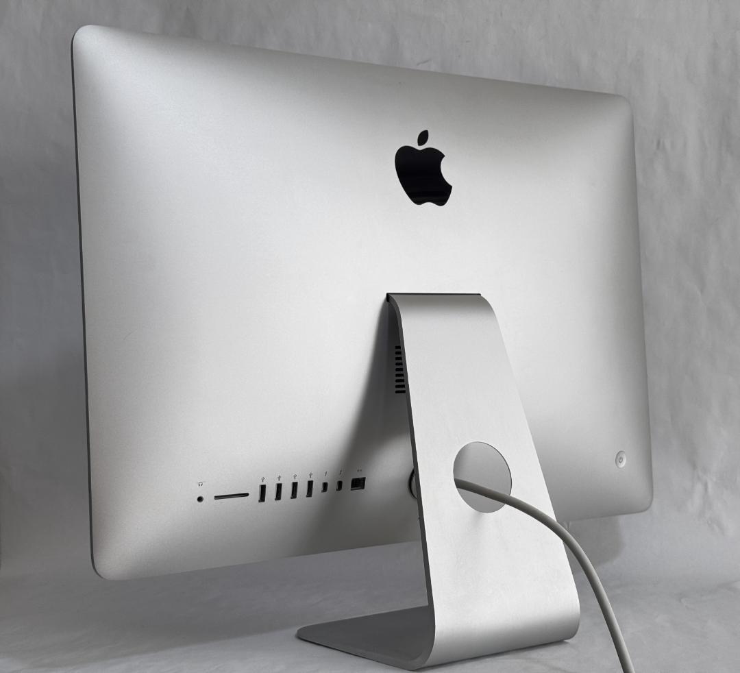 Apple iMac 　2013年に購入