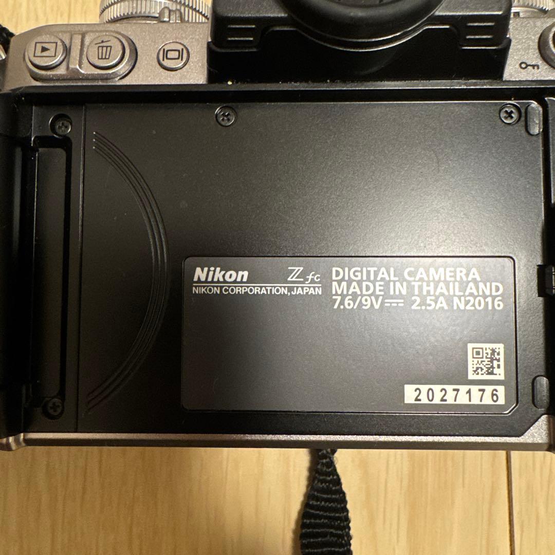 Nikon Z fc ミラーレスカメラ16-50mm レンズキット