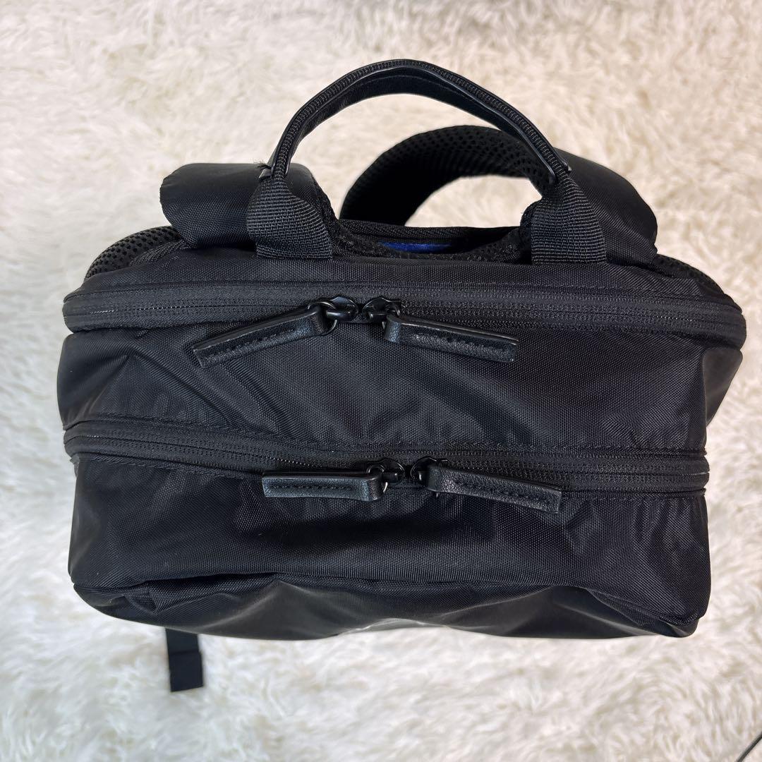 美品graniph グラニフ 無重力リュック デイバック 黒 ブラック リュック