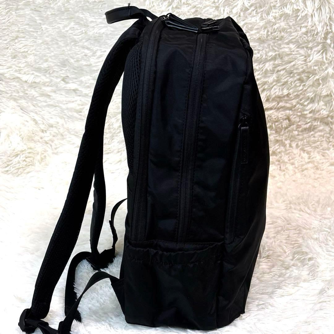美品graniph グラニフ 無重力リュック デイバック 黒 ブラック リュック