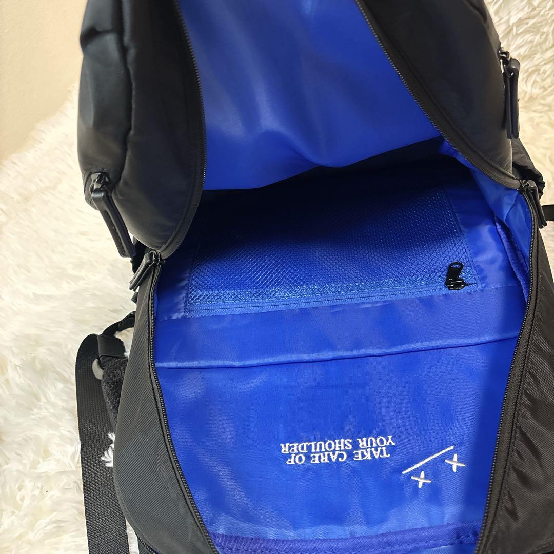 美品graniph グラニフ 無重力リュック デイバック 黒 ブラック リュック