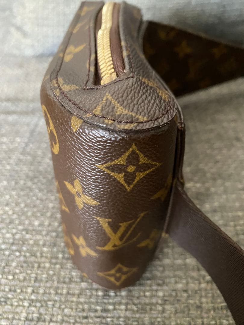 ルイヴィトンジェロニモス極美品☆国内正規品レア商品モノグラムジェロニモス希少価値