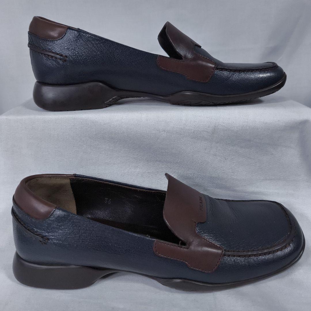 美品✨️　PRADA　プラダ　スクウェアトゥ　ローファー　ネイビー