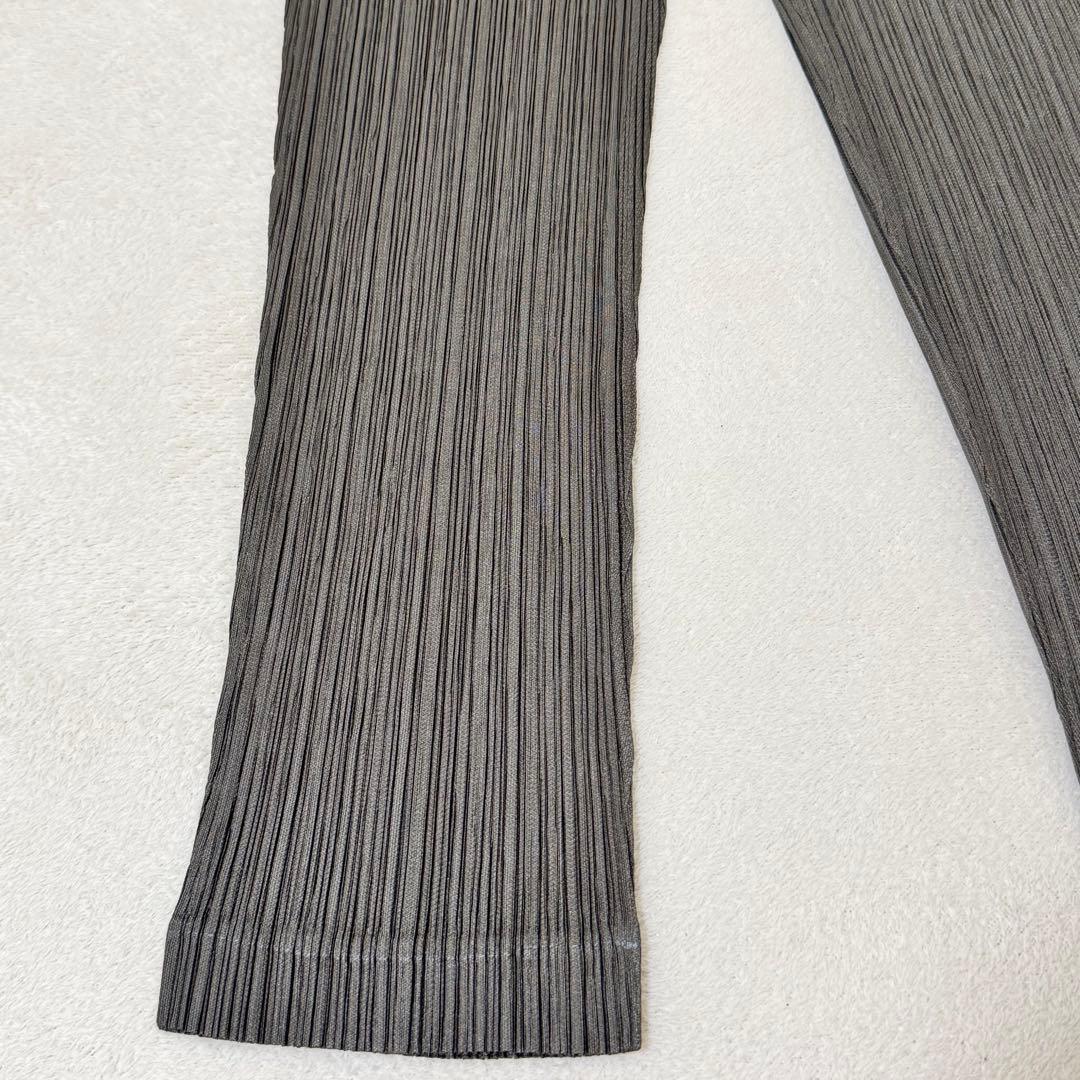 極美品✨PLEATS PLEASE 七部丈　グレー　ボトムス　サイズ3