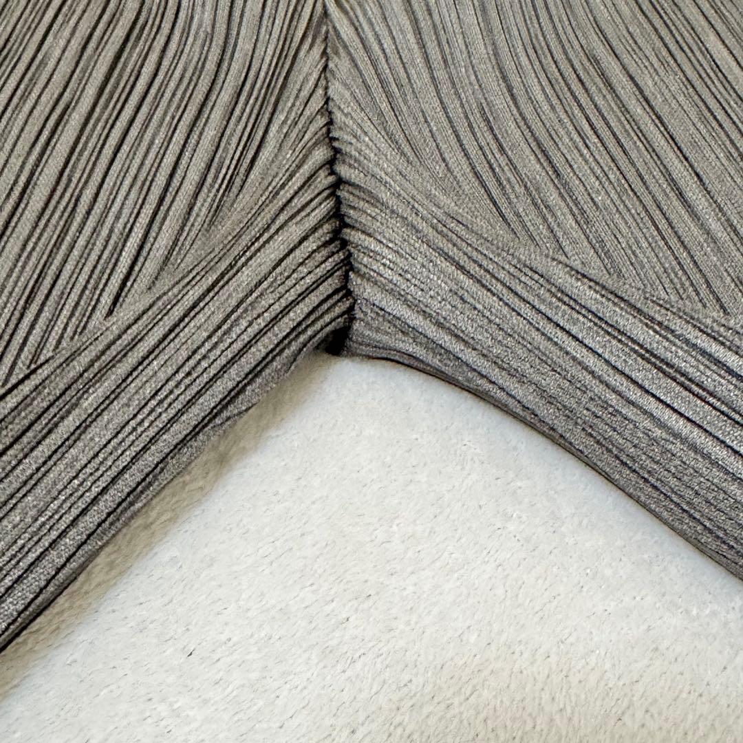 極美品✨PLEATS PLEASE 七部丈　グレー　ボトムス　サイズ3