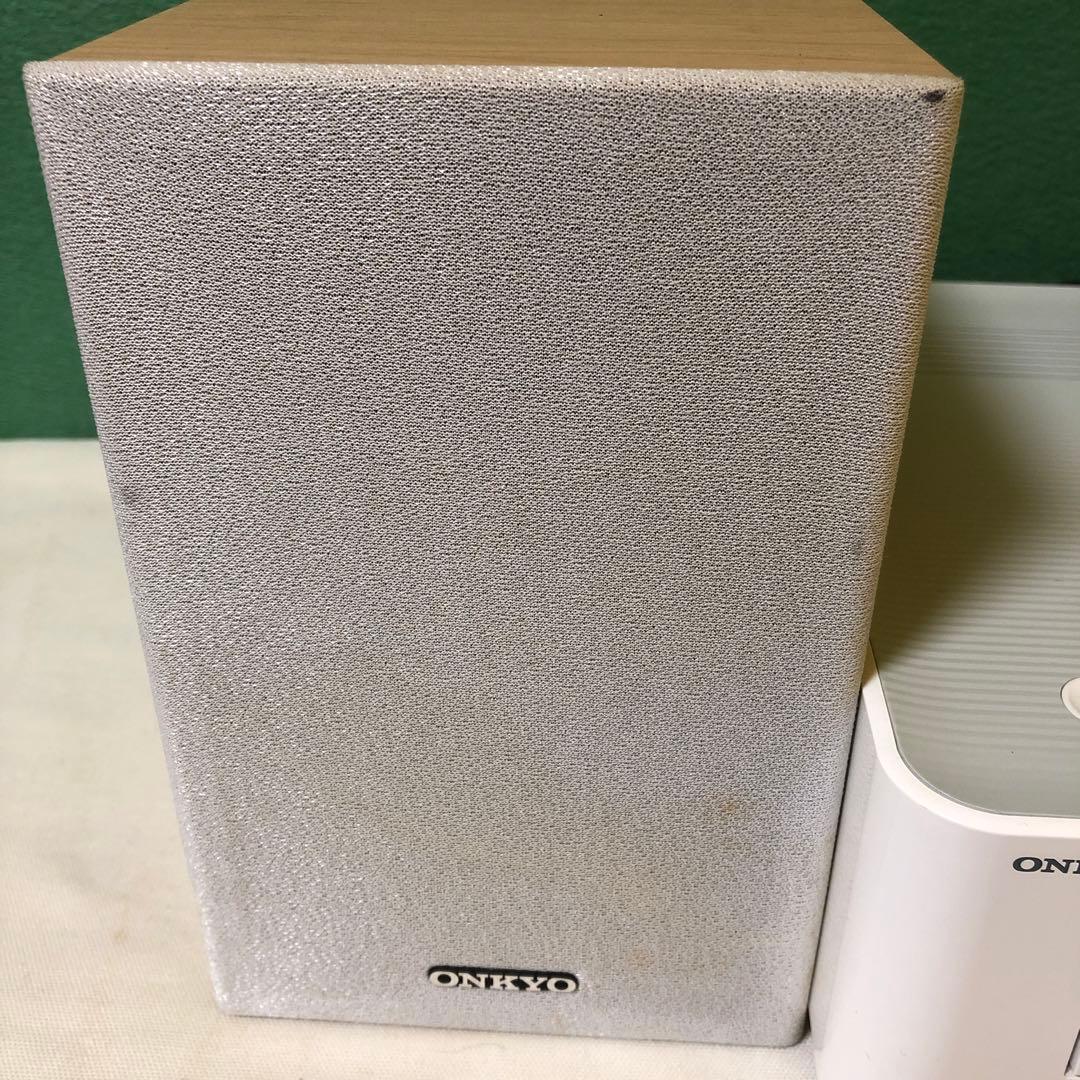 て37● ONKYO CR-U5X CDコンポ リモコン付き