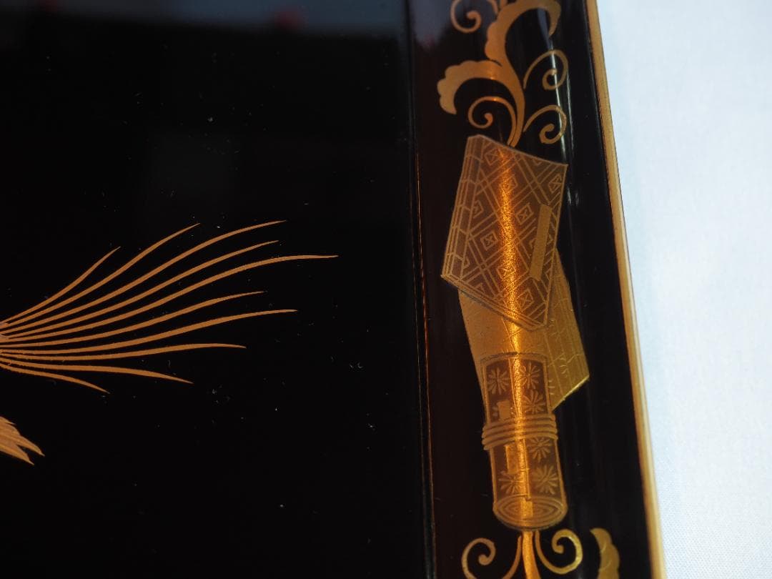 西村象彦造『鳳凰唐草蒔絵盆』（共箱）