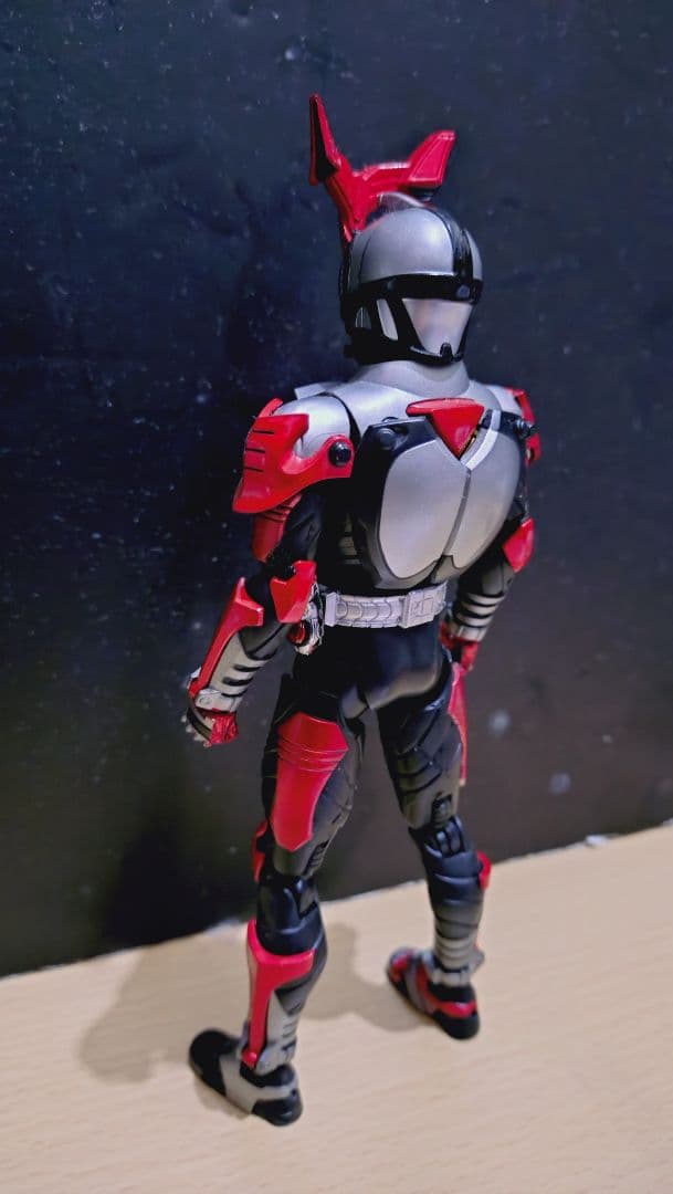 真骨彫 仮面ライダーカブト ハイパーフォーム