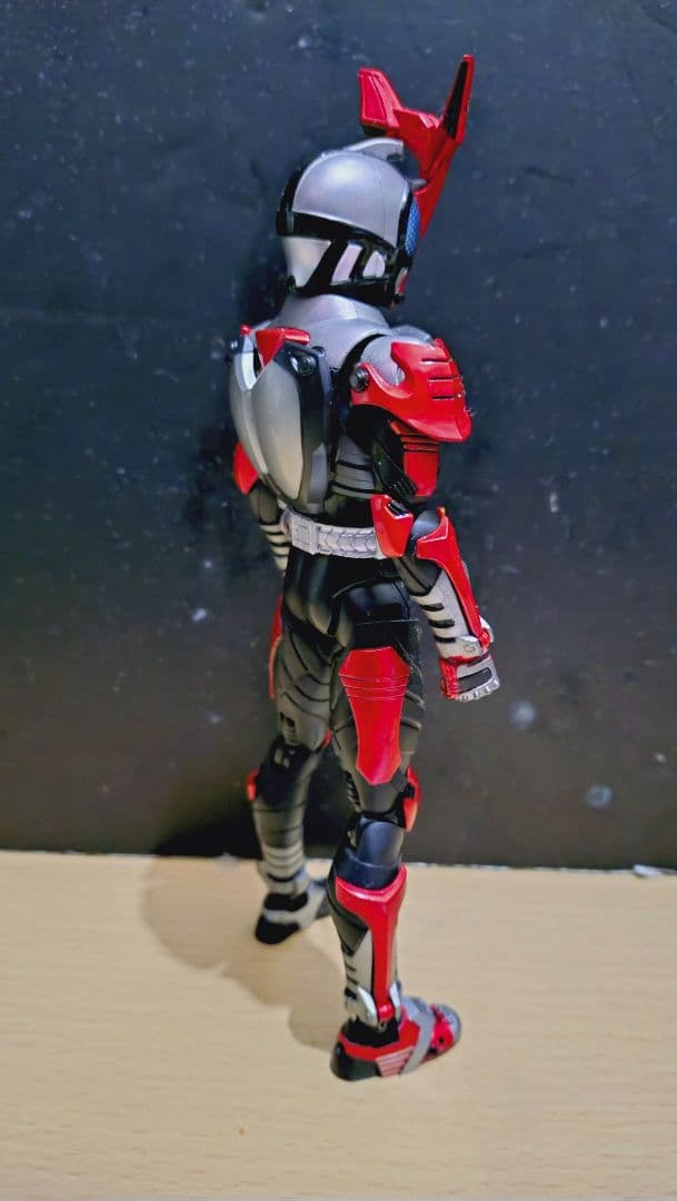 真骨彫 仮面ライダーカブト ハイパーフォーム