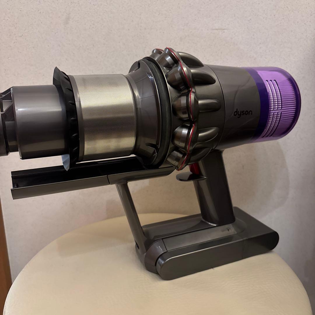 【分解清掃済動作品】ダイソン　SV14 V11 コードレスクリーナー　美品