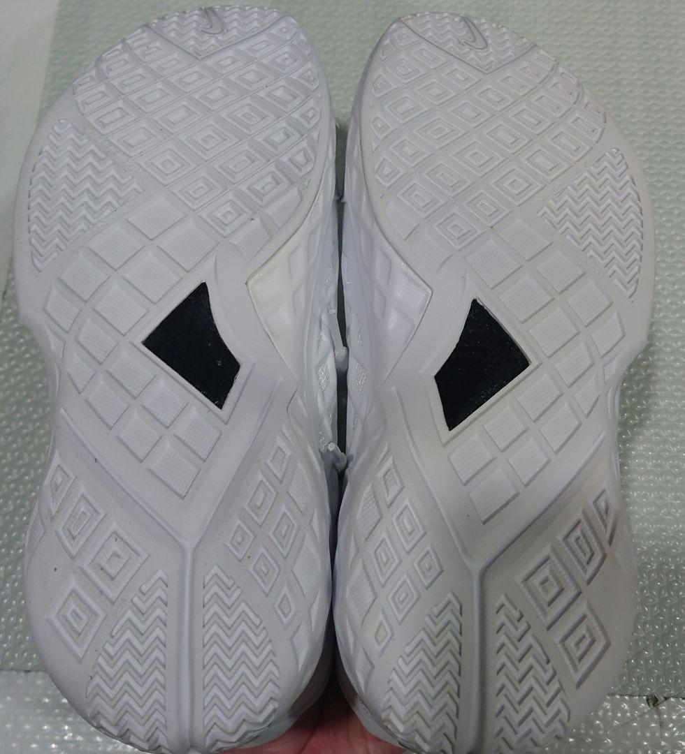 新品タグ付き！ナイキ コービーⅢ GS バスケットシューズ ハイカットスニーカー