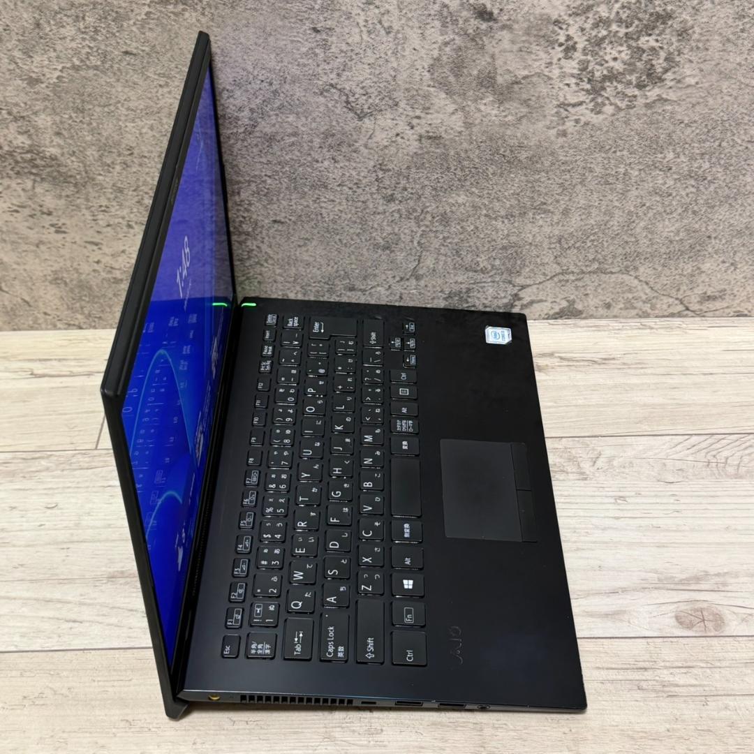 第8世代i3 Office2021 超薄型軽量 VAIO ノートパソコン