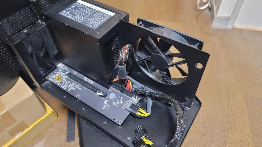 Razer CORE X egpu box 外付けGPU BOX【専用出品】