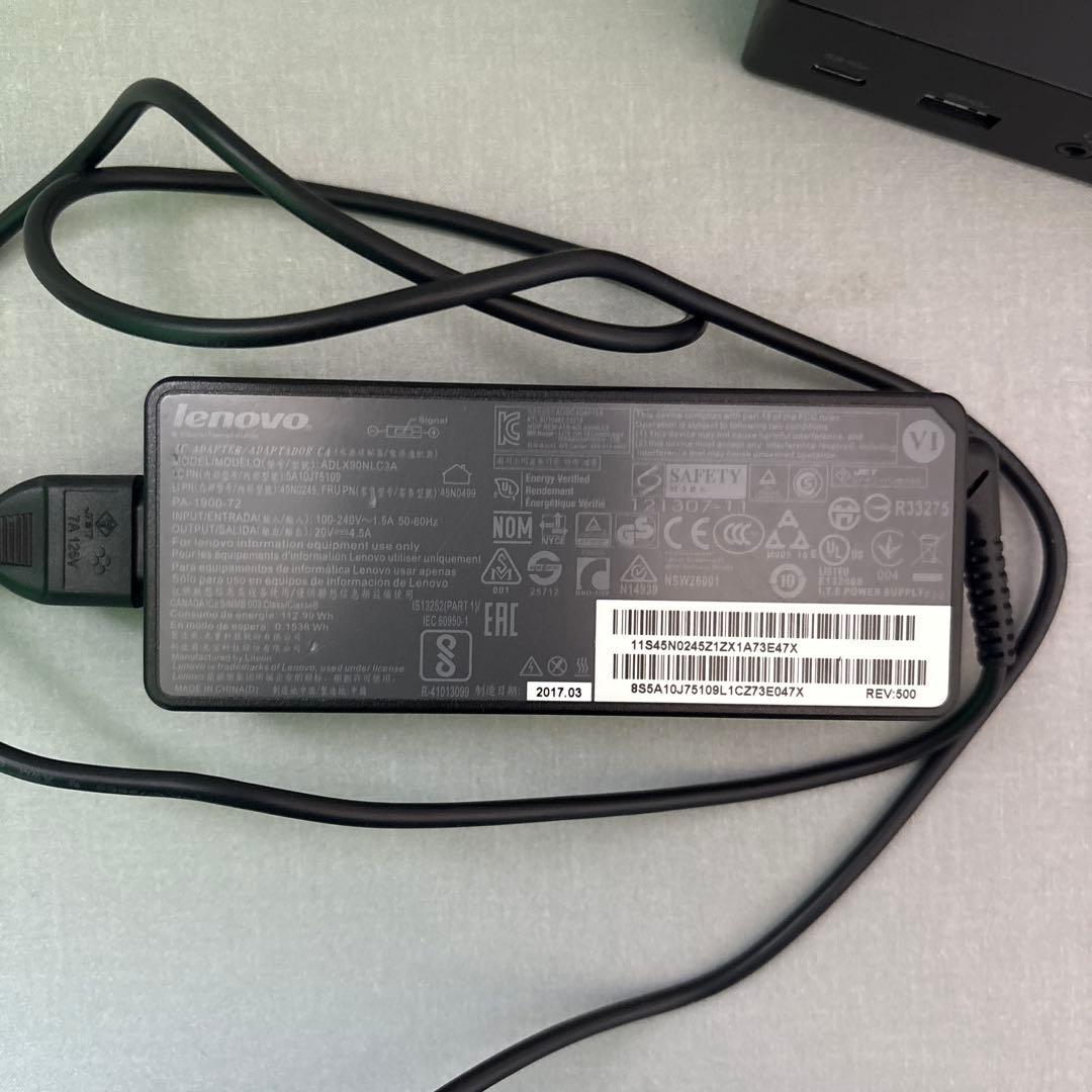 Lenovo ThinkPad ユニバーサル USB Type-C ドック