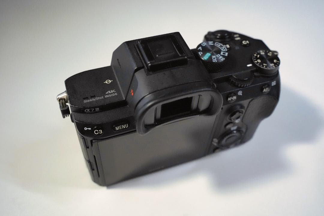 SONYミラーレス一眼カメラ α7III ズームレンズキットILCE-7M3K