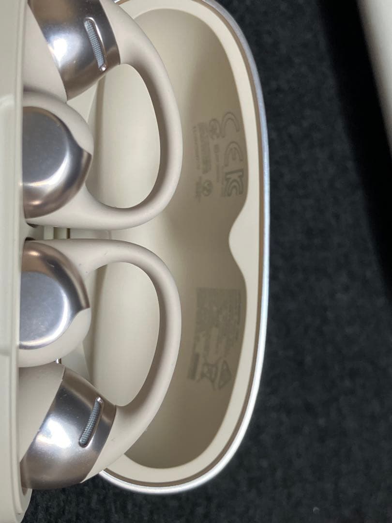 【未使用品】SHOKZ OPENBUDS ONE 骨伝導イヤホン