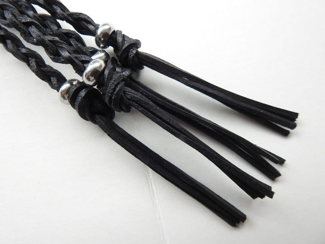 値下げしました！⑥タッセルレザーフリンジしっぼキーホルダーキャリーヤマダ風