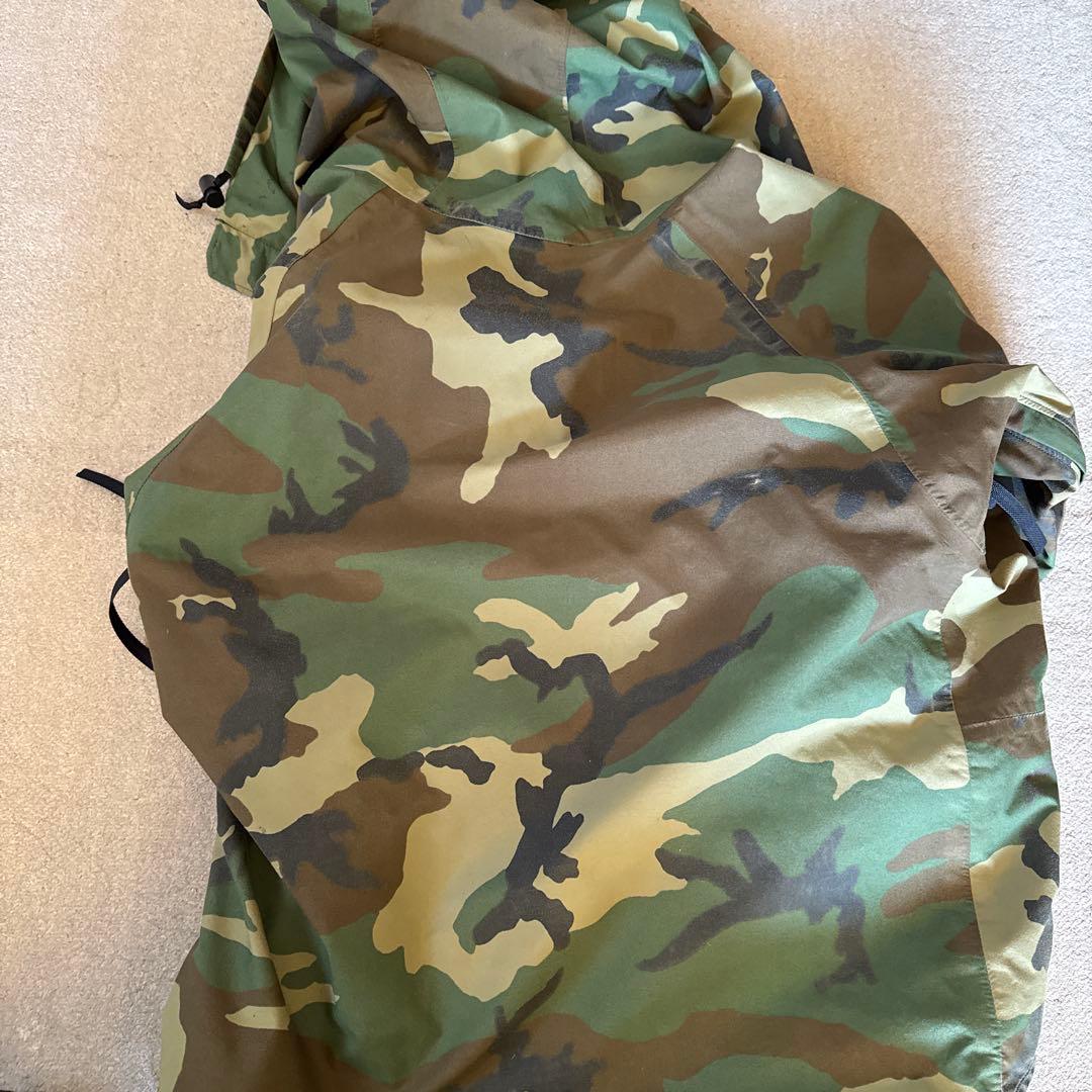 ゴアテックスパーカー