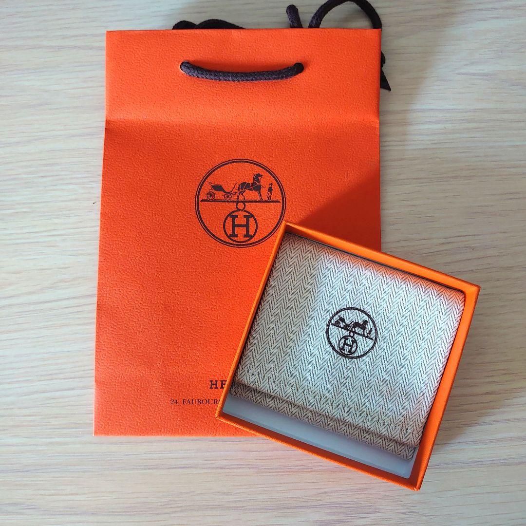 【未使用品　箱付き】HERMES　キーホルダー　フェラ・ア・シュバル