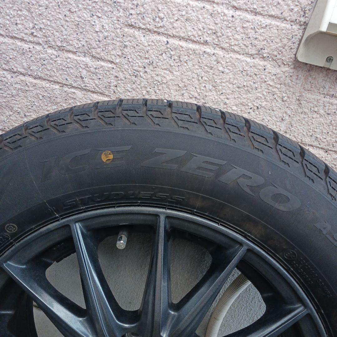 スタッドレスタイヤ　PIRELLI 195/65 R15