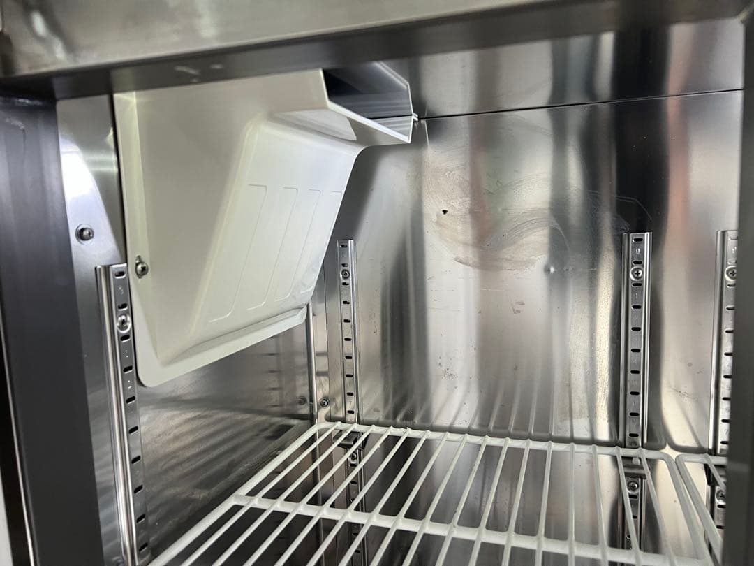 福山　フクシマガリレイ　コールドテーブル