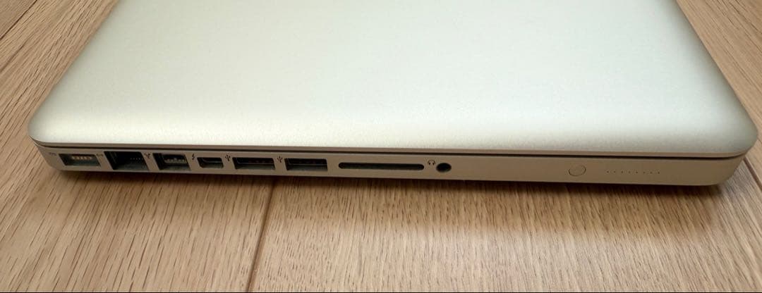 MacBook本体 Mac Book Pro 13inc Late 2011