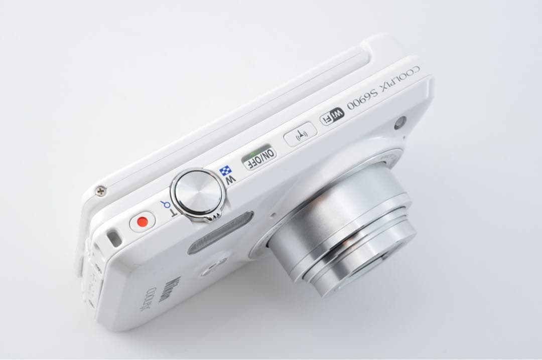 ■ ほぼ新品 ■ニコン　Nikon COOLPIX S6900