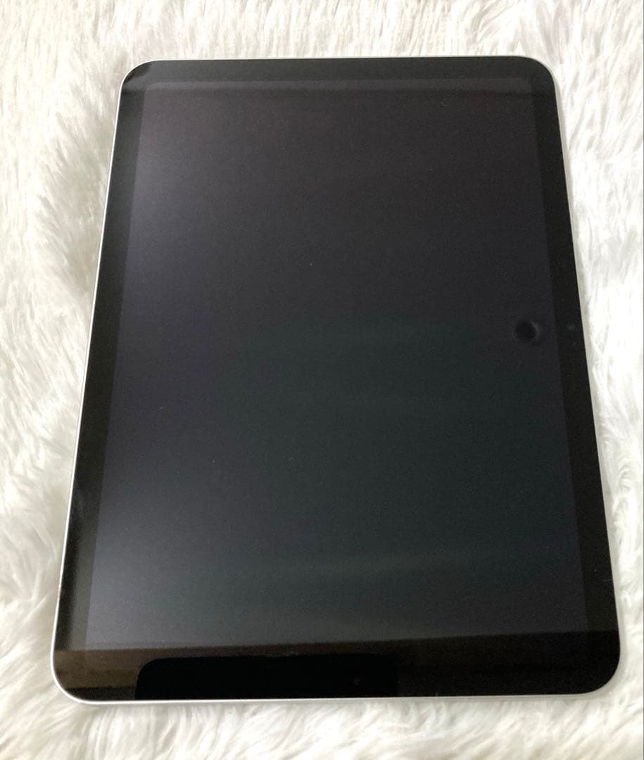 Apple iPad 第10世代 シルバー 64GB WiFi 本体