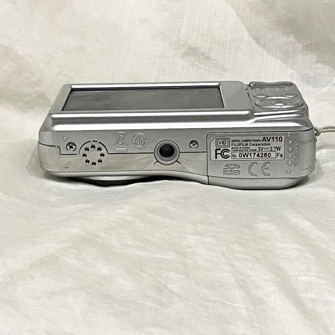 乾電池 FUJIFILM Finepix AV100デジタルカメラ 動作確認済