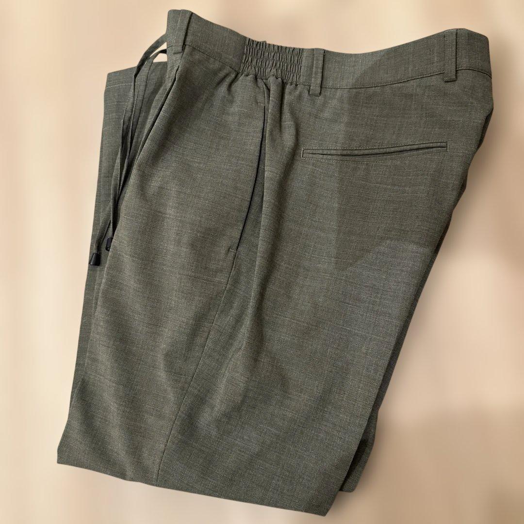 ジャブスアルキヴィオ　マサッチョ　1プリーツ　46サイズ　ほぼ新品