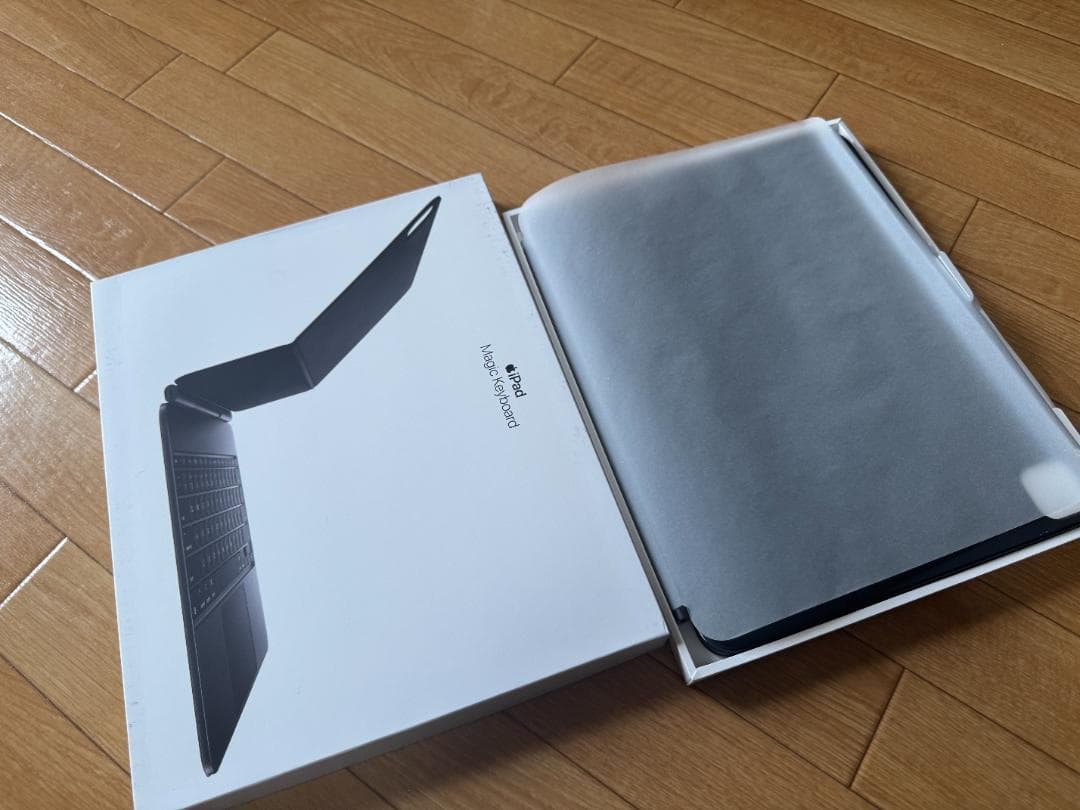 iPad Pro 13インチ(M4/M5)用 Magic Keyboard US