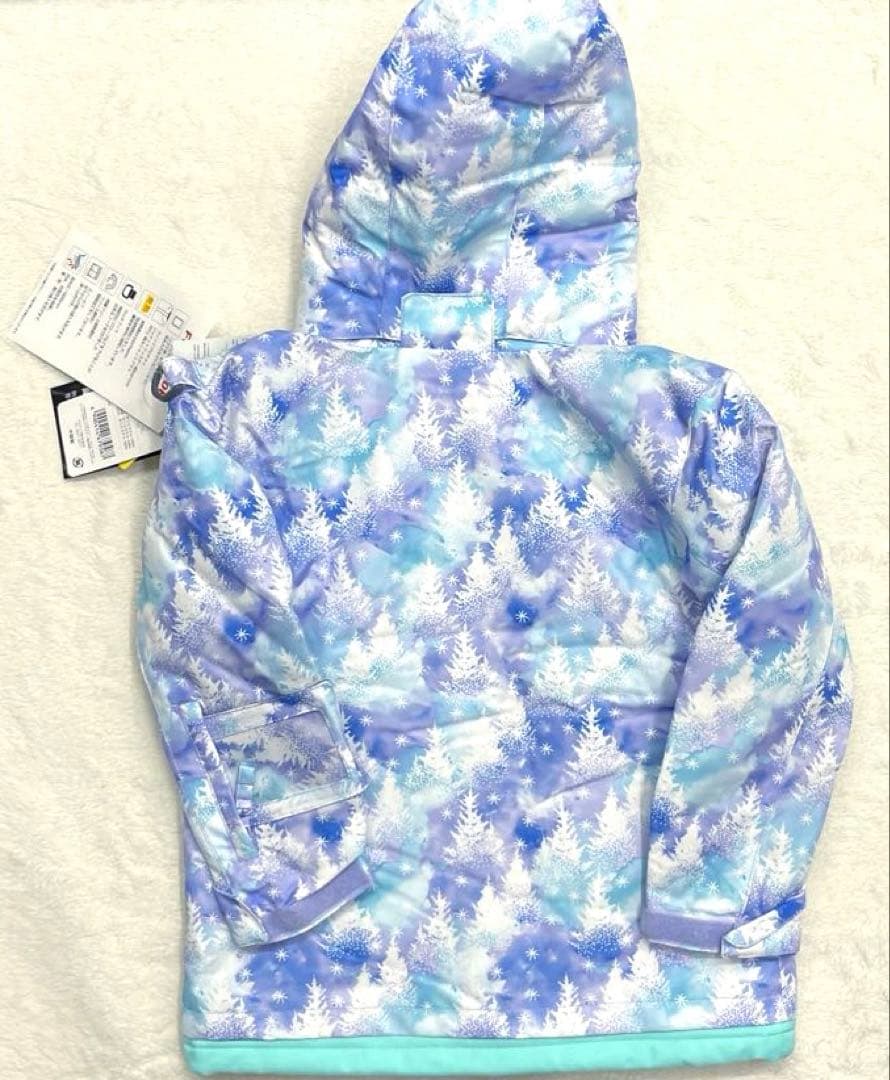 7r338 新品　cosby 新品　120cm スキーウェア　子供　上下セット